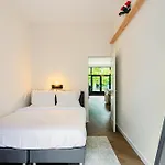 Stylish Next To The Amstel River - Unit C Amsterdam