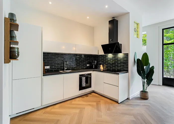 Stylish Next To The Amstel River - Unit C