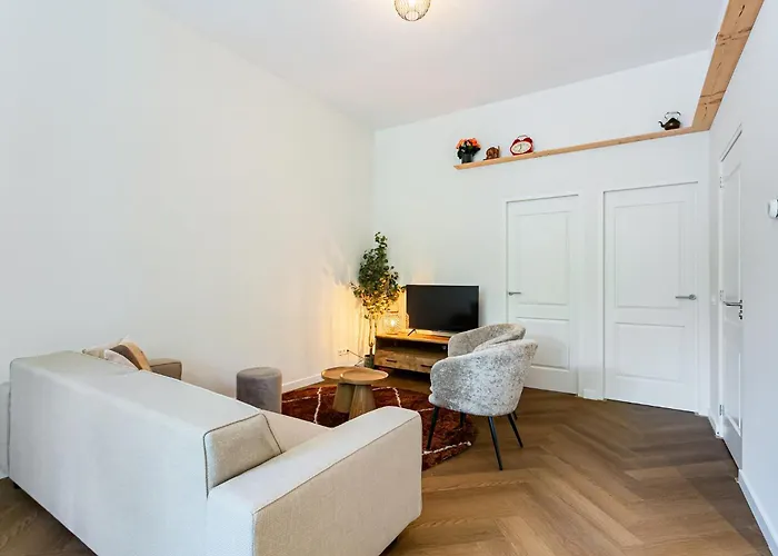 Stylish Next To The Amstel River - Unit C *