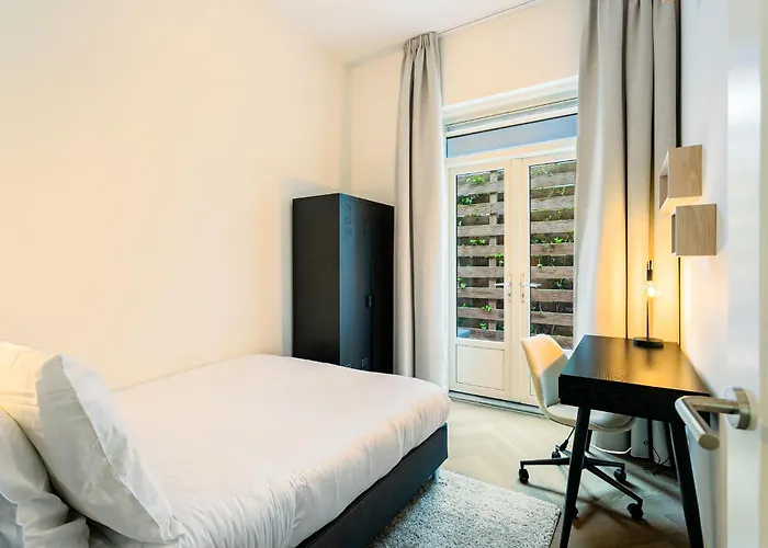 Stylish Next To The Amstel River - Unit C * Amsterdam